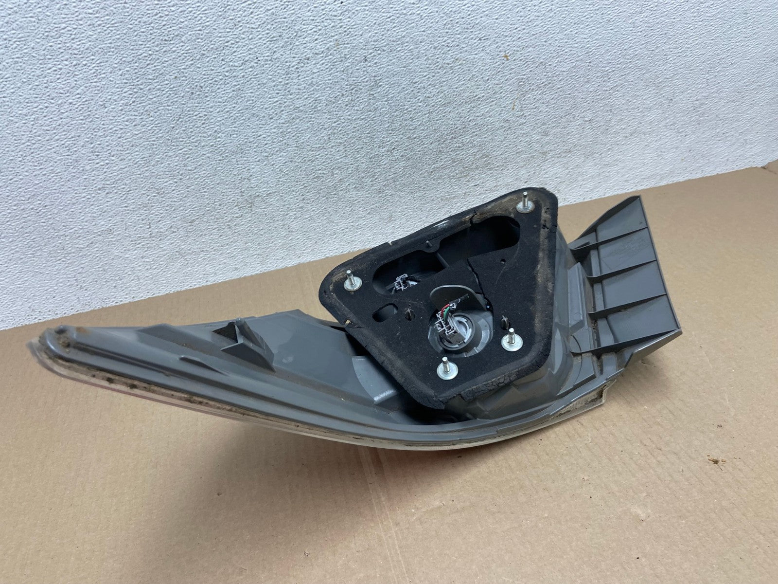 2008 to 2012 Honda Accord Sedan Tail light Left Driver LH Side AE6925 LK4