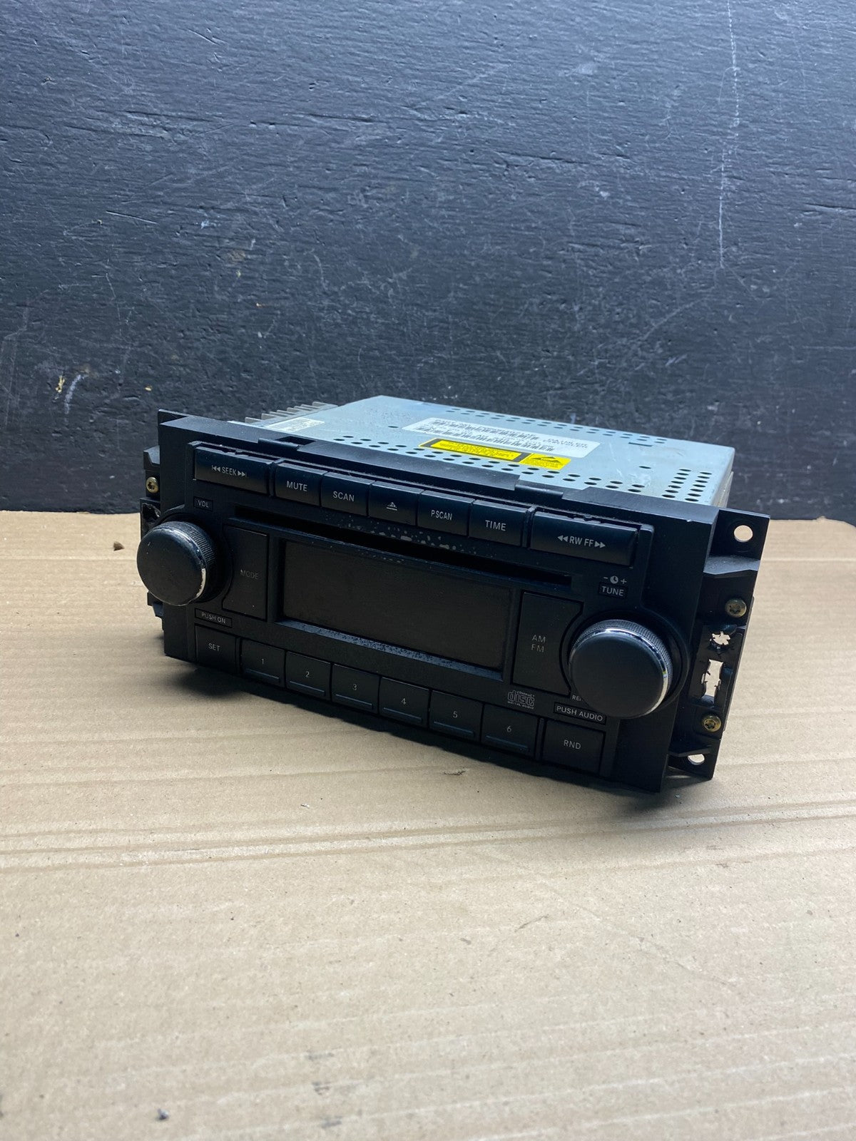 2005-2009 Chrysler Dodge Jeep Ram Radio CD MP3 Receiver AD9415 DG0