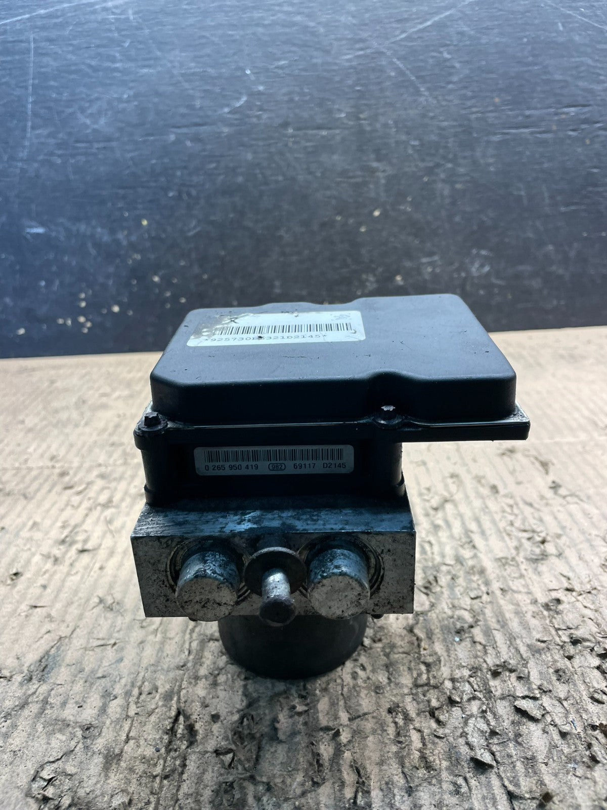 2007 to 2008 Chevrolet Tahoe ABS Pump 19244882 OEM Module v6433  DG0