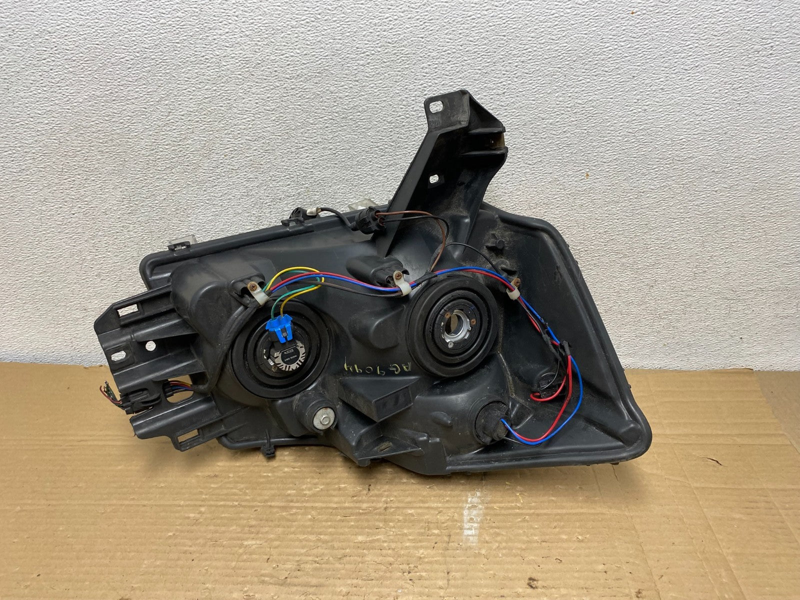 2008 - 2015 Nissan Armada Left Driver LH Headlight Halogen AG9094 DW6