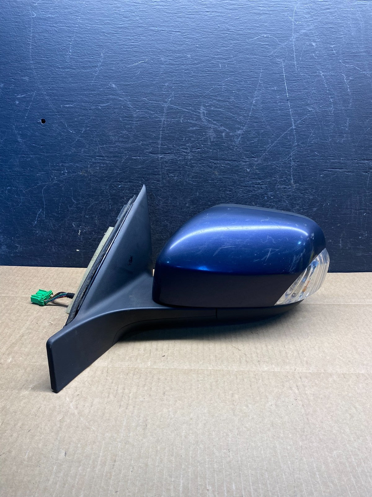 2007 - 2011 Volvo XC70 V70 Left Driver View Door Mirror ag7249 DG0