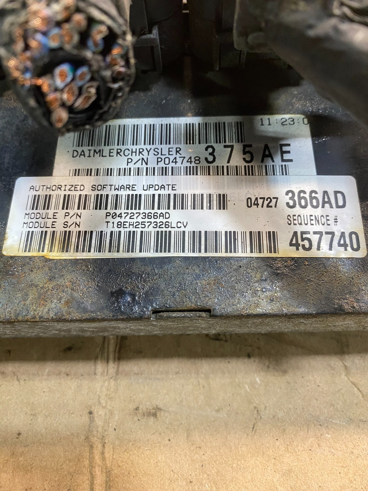 2005 Dodge Caravan 3.8L Engine Computer Module ECU ECM P04727366AD OEM aa5521 DG4