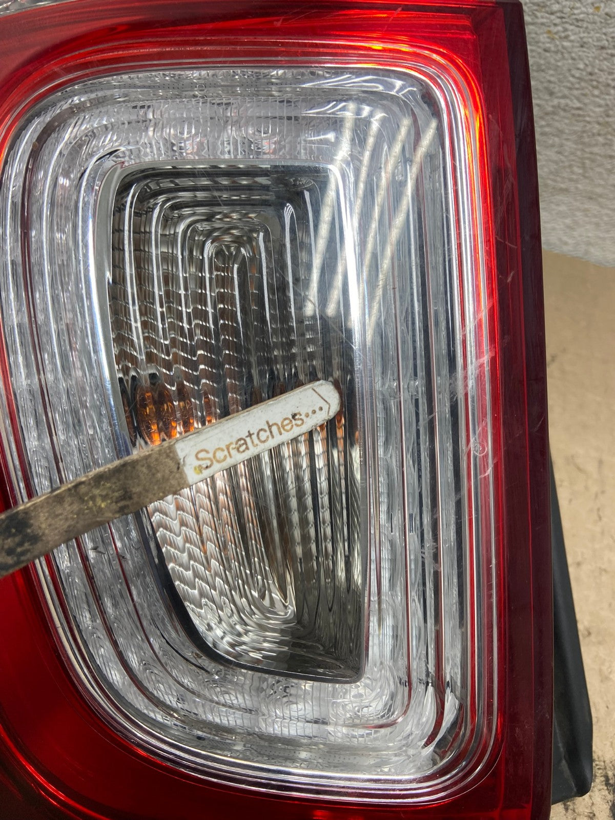 2011 2012 2013 2014 2015 Ford Explorer Left Driver LH Side Tail light AI2532 LK3