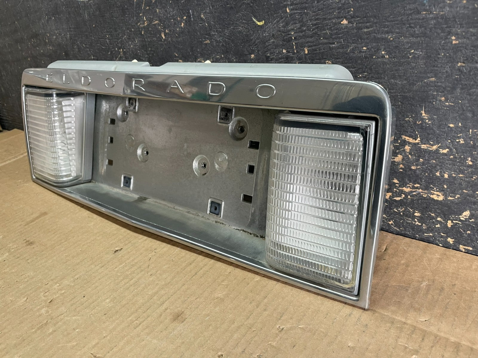 1992 to 2002 Cadillac Eldorado Car Rear License Plate Trim Panel AB3083 DG2