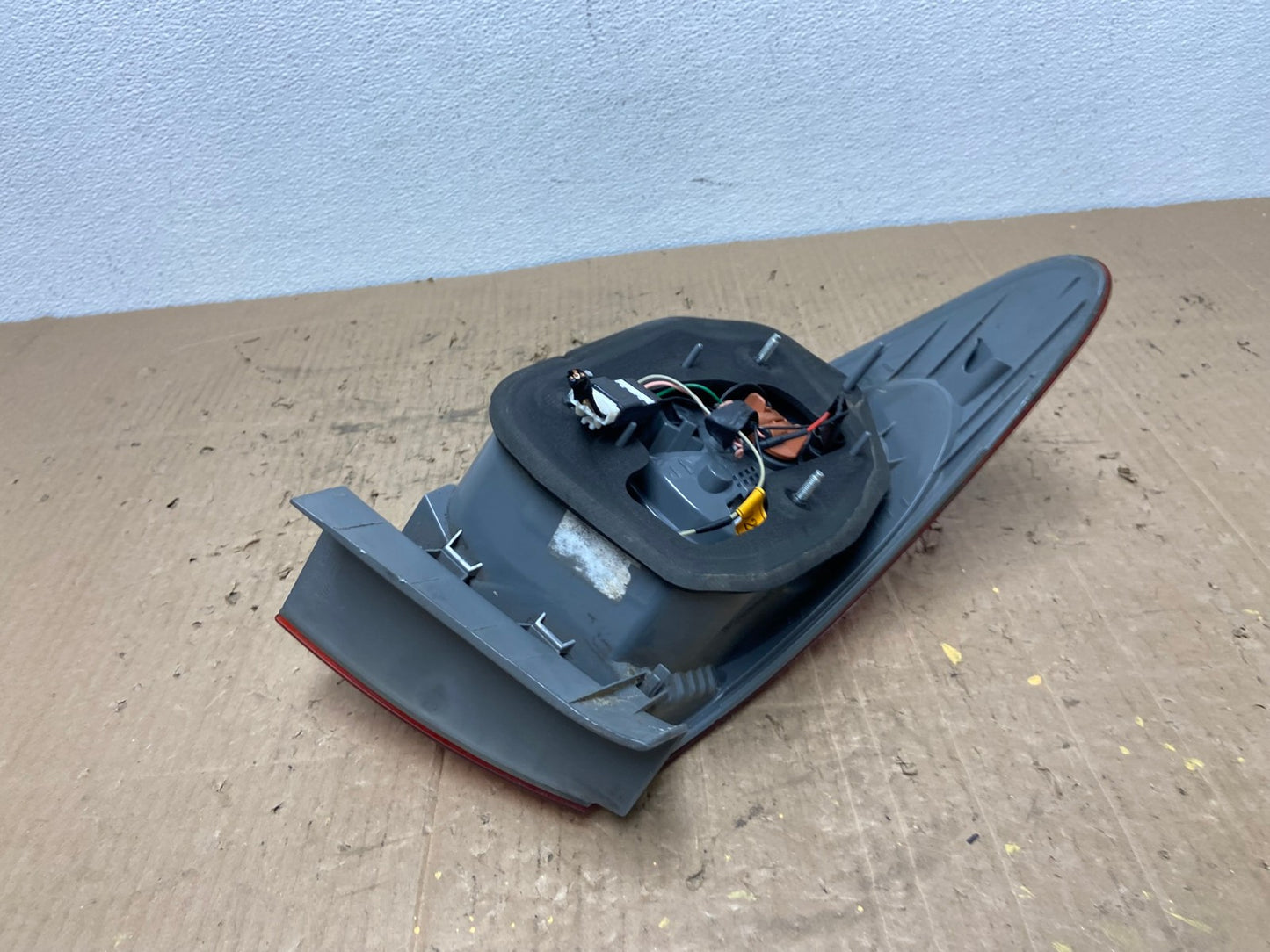 2007 to 2010 Hyundai Elantra Sedan Right Passenger Side Tail Light AC0275 LK4