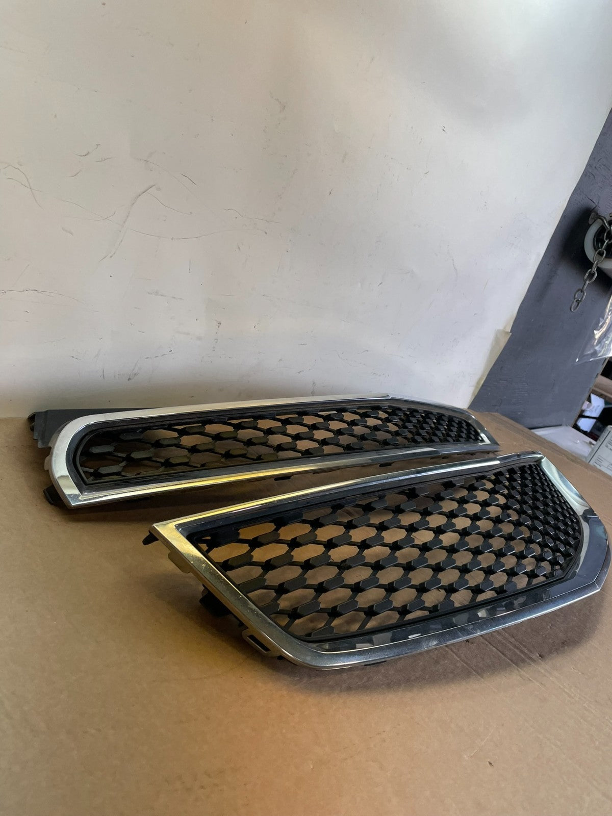 2010-2013 Chevrolet Equinox Upper Lower Set Front Chrome Grill Grille AG7607 DG2