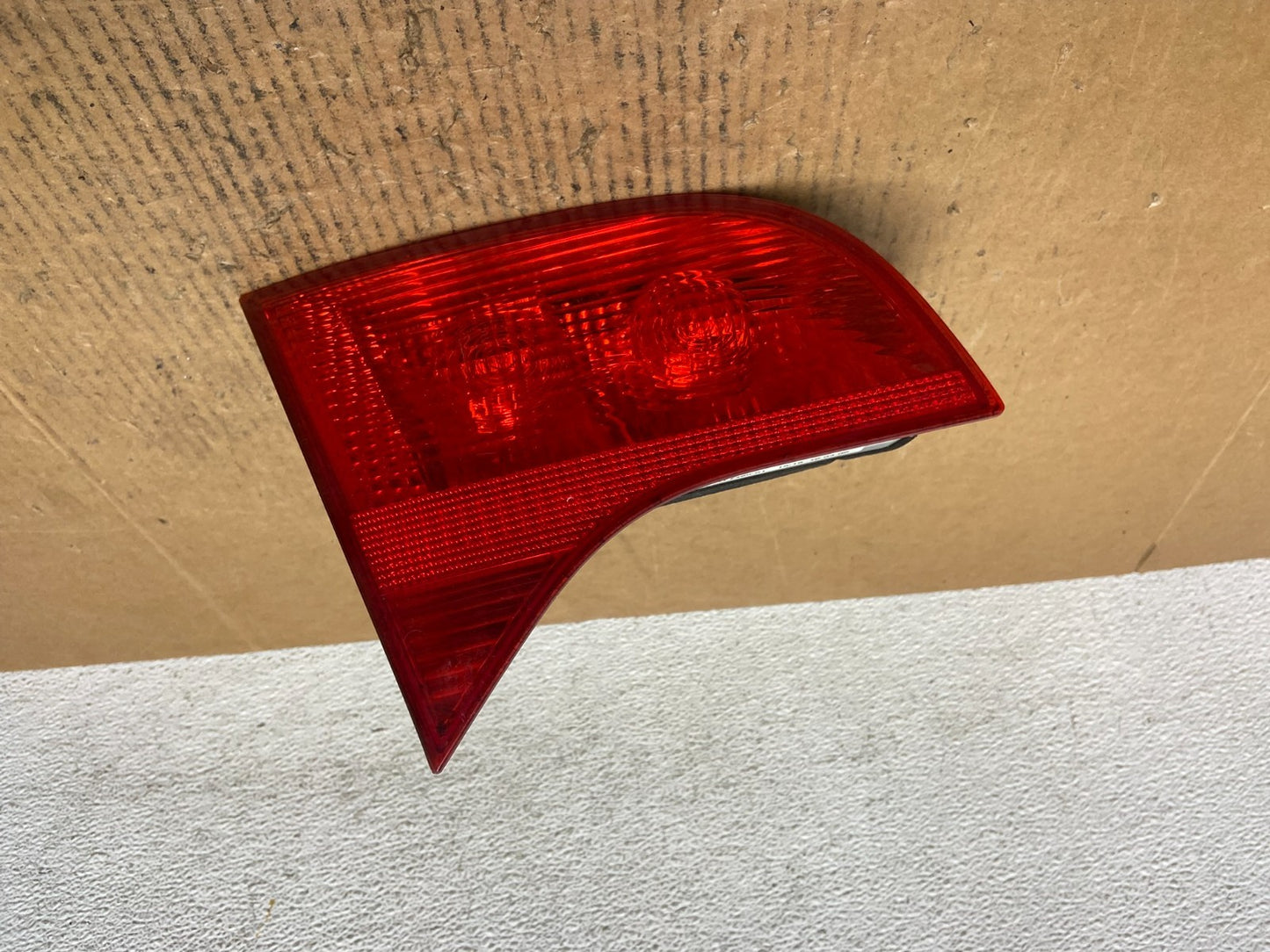 2004 to 2008 Audi A4 Avant Left Driver LH Inner Tail Light AE0236 DW0