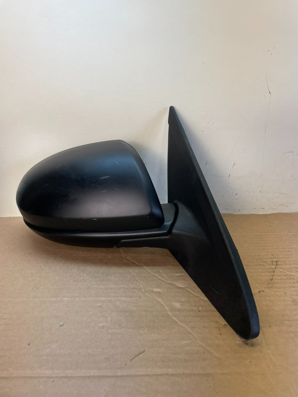 2010 to 2013 Mazda 3 Right Passenger Side View Mirror Power AG9894 DW0