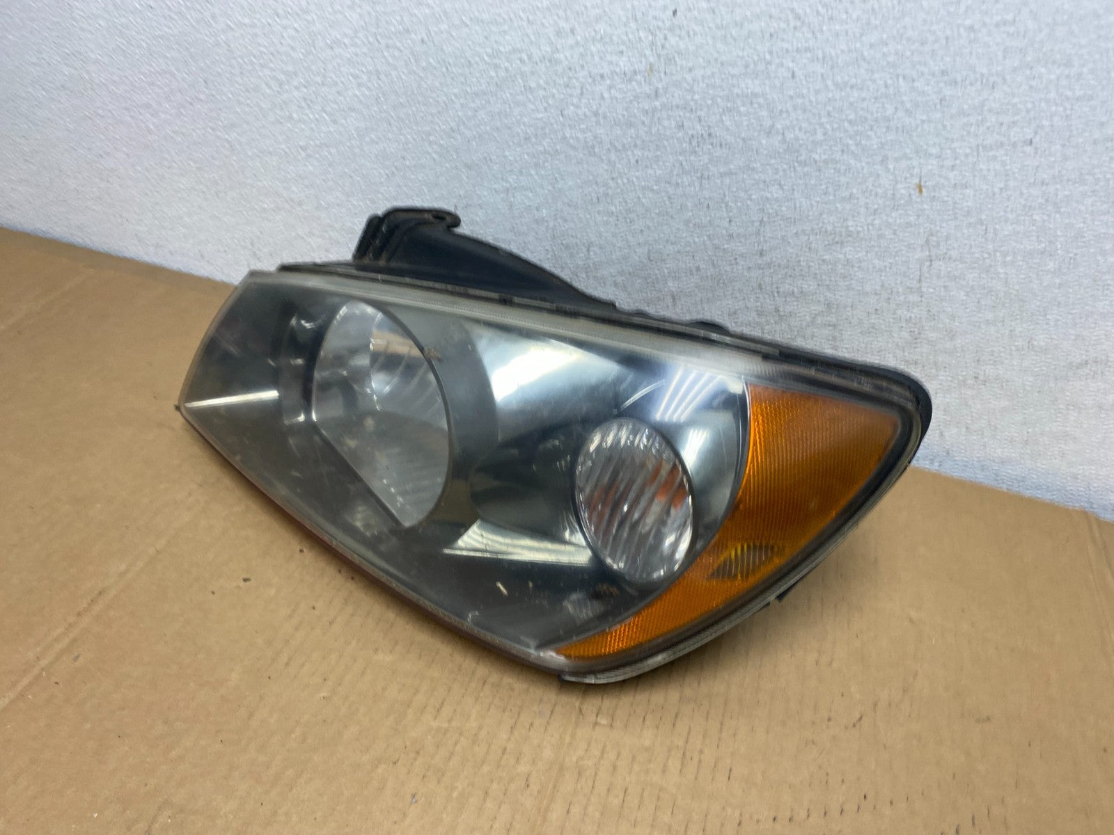 2004 2005 2006 Kia Spectra Left Driver Lh Side Headlight AD0744 DW1