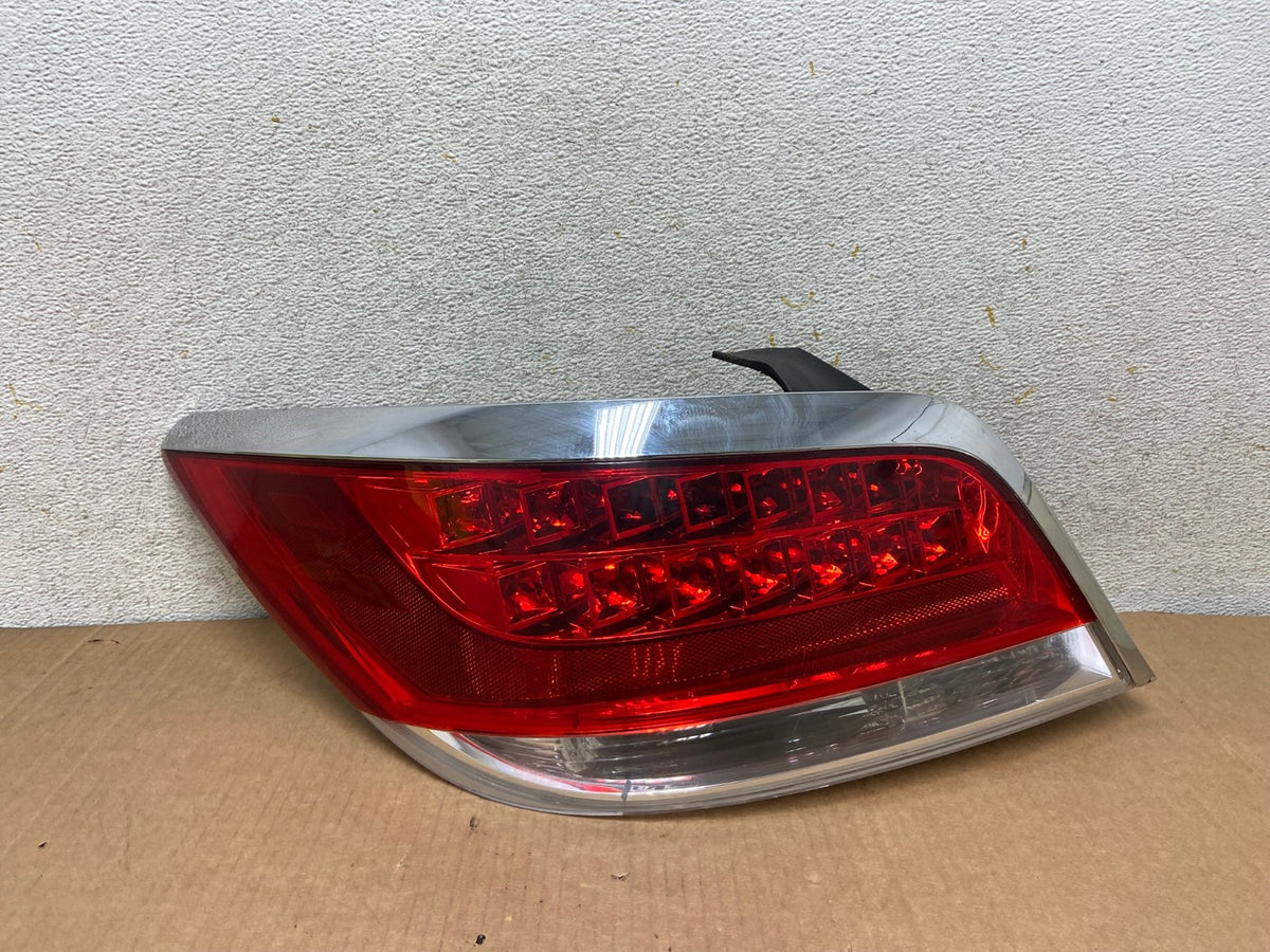 2010 to 2013 Buick Lacrosse Left Driver LH Side Tail Light AI8408 LK0