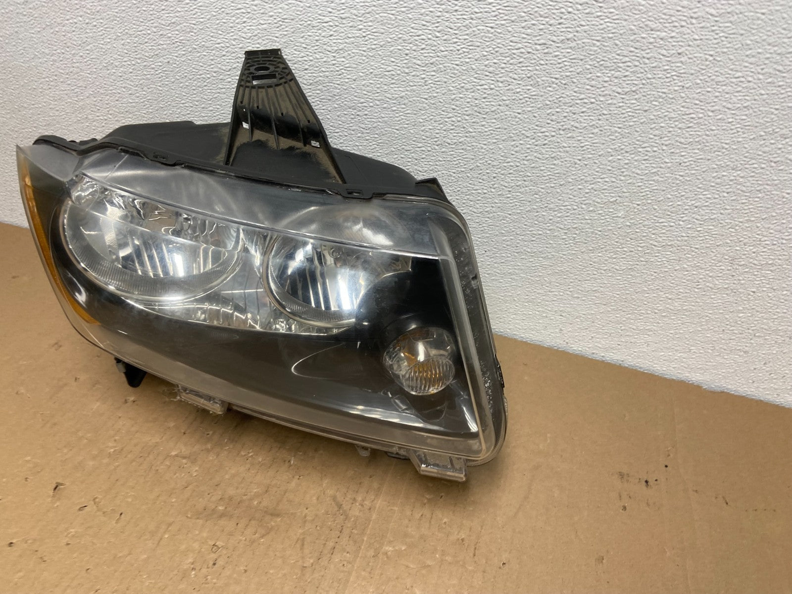 2011-2013 Jeep Grand Cherokee Right Passenger Halogen Headlight AB6528 DW1
