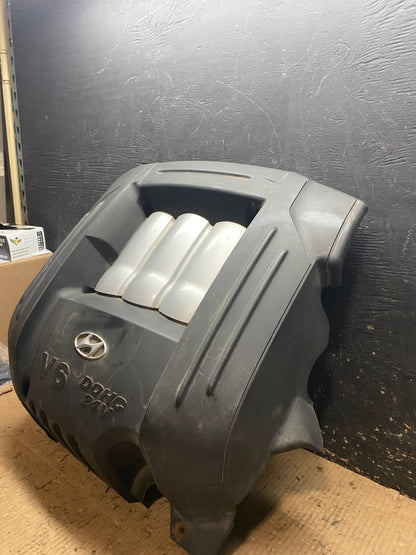 2001 - 2005 Hyundai Santa Fe 2.7L V6 Engine Motor Cover y6355 DG2