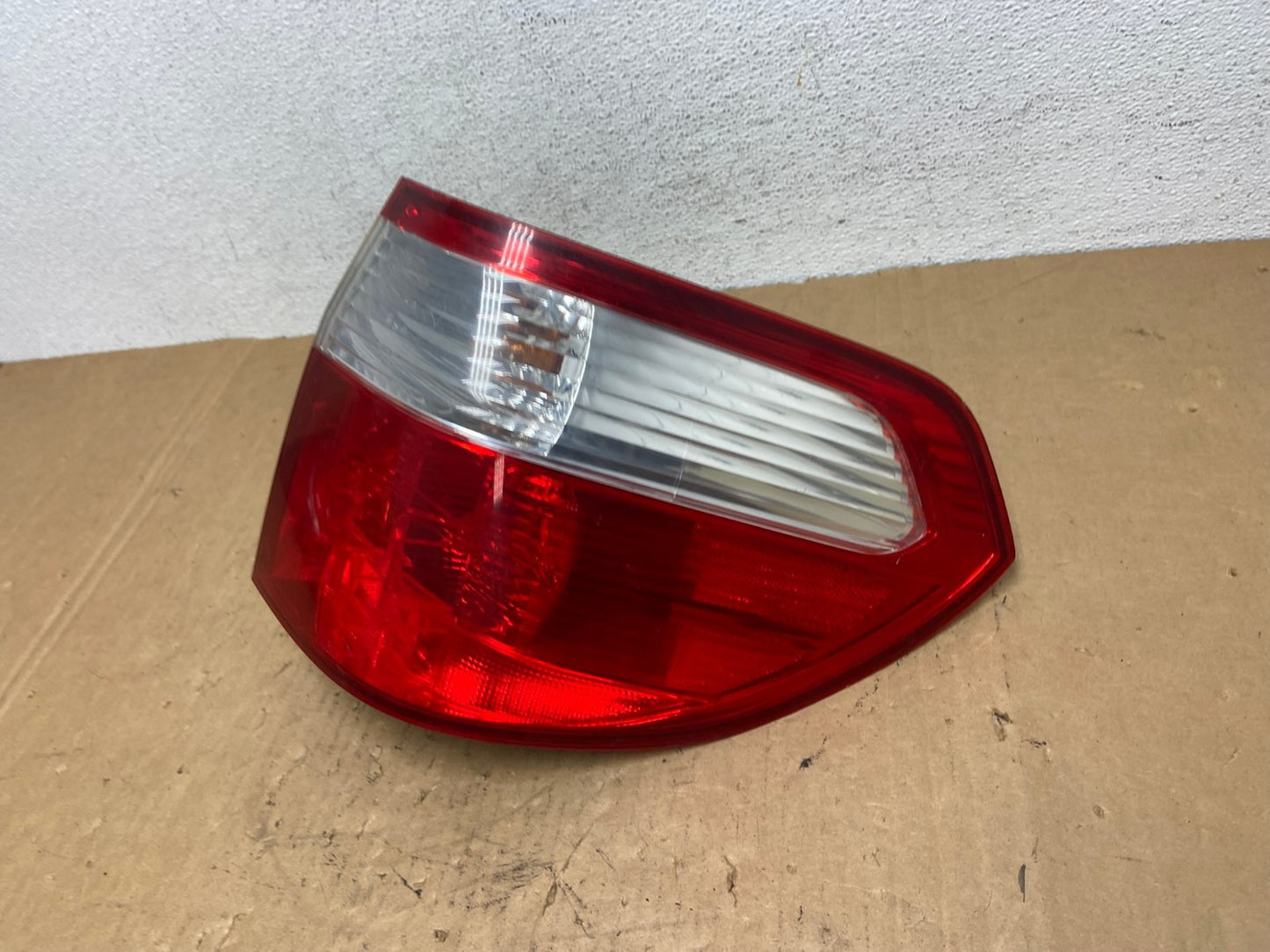2005 2006 2007 Honda Odyssey Right Passenger RH Side Tail Light AD3206 LK1