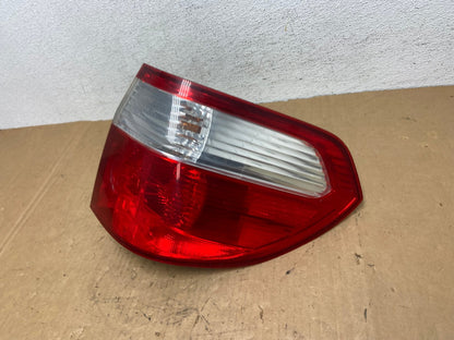 2005 2006 2007 Honda Odyssey Right Passenger RH Side Tail Light AD3206 LK1