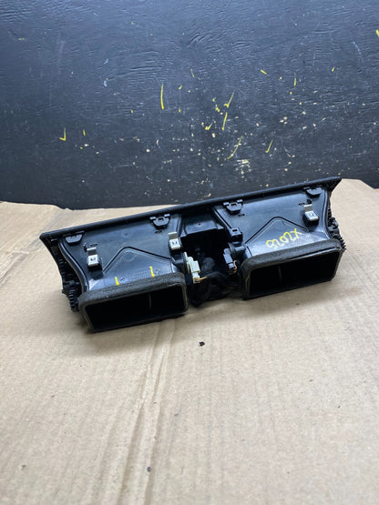 2010 to 2013 BMW X5 X6 Center Console Dash Air Vent OEM X2025 DG3