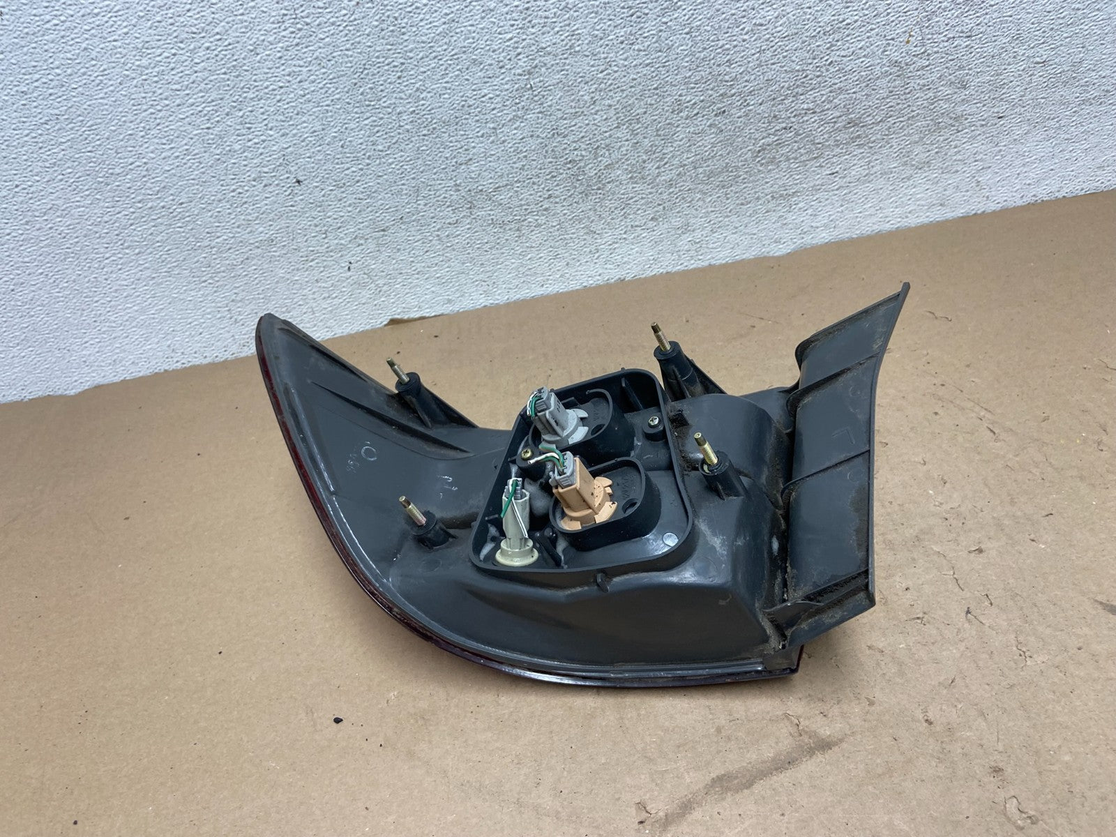1997 1998 1999 Lexus ES300 Left Driver Side Tail Light AG4099 PS5