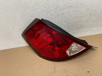 2003-2007 Saturn Ion Left Driver LH Side Tail Light Tail Light AE7295 LK0