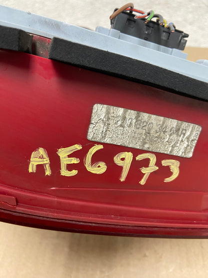 2005-2007 Mercedes-Benz C 230 - W203 C-Class Right Passenger Tail Light AE69736