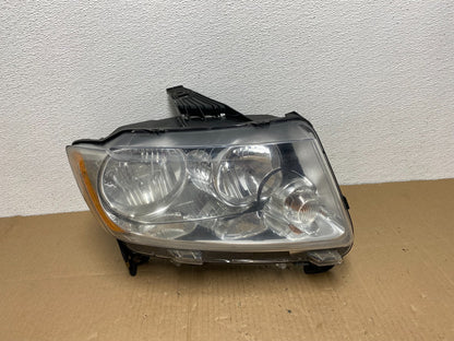 2011-2013 Jeep Grand Cherokee Right Passenger Halogen Headlight AB8122 DW0