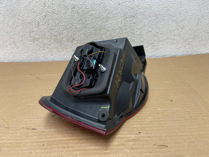 2008 2009 2010 Volkswagen Jetta Right Passenger RH Side Tail Light AG8929 DW5