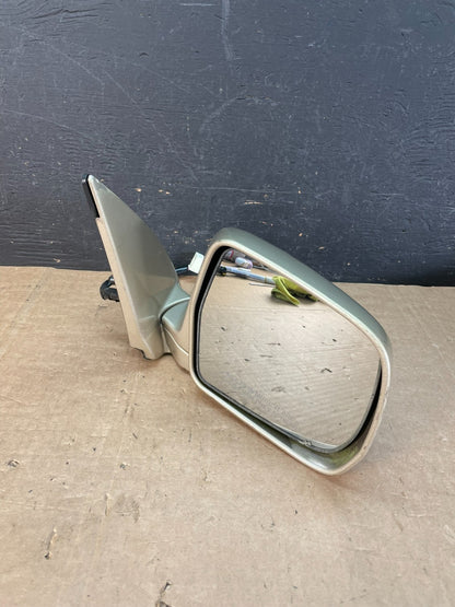 2001-2007 Toyota Highlander Right Passenger RH View Door Mirror AE8542 DW2