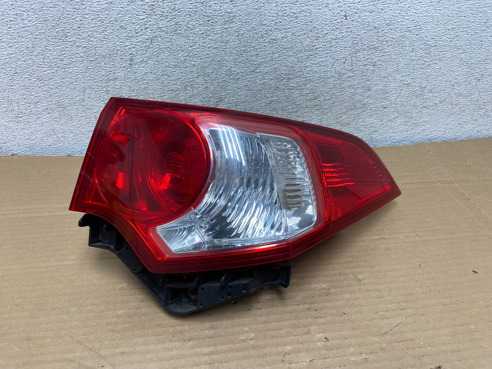 2009 2010 Acura Tsx Sedan Right Passenger Rh Side Tail Light AG8914 DW0