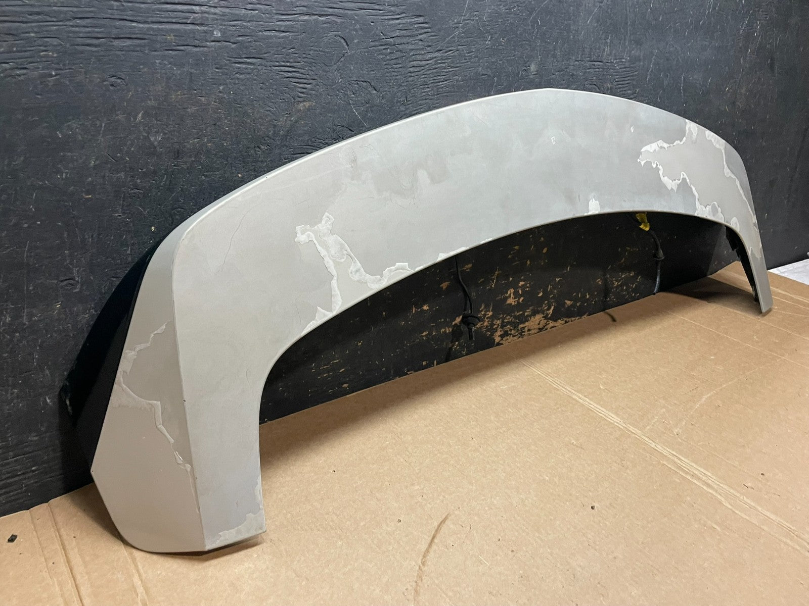 2010-2016 Cadillac Srx Upper Rear Spoiler Wing Brake Light Oem z5758  DG2