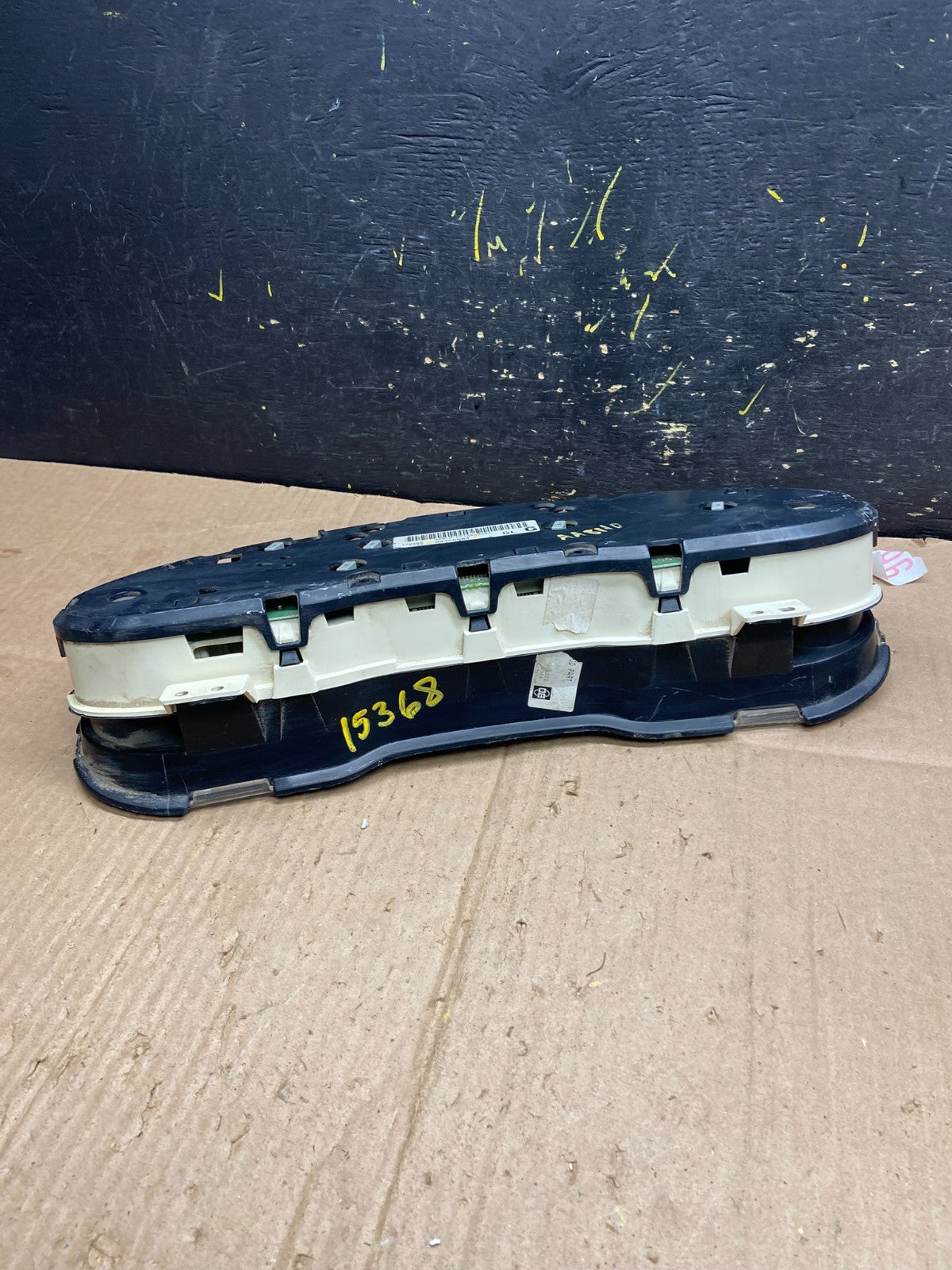 1999 to 2004 Buick Regal Dash Speedometer Cluster Gauge Oem AA8110 DG5