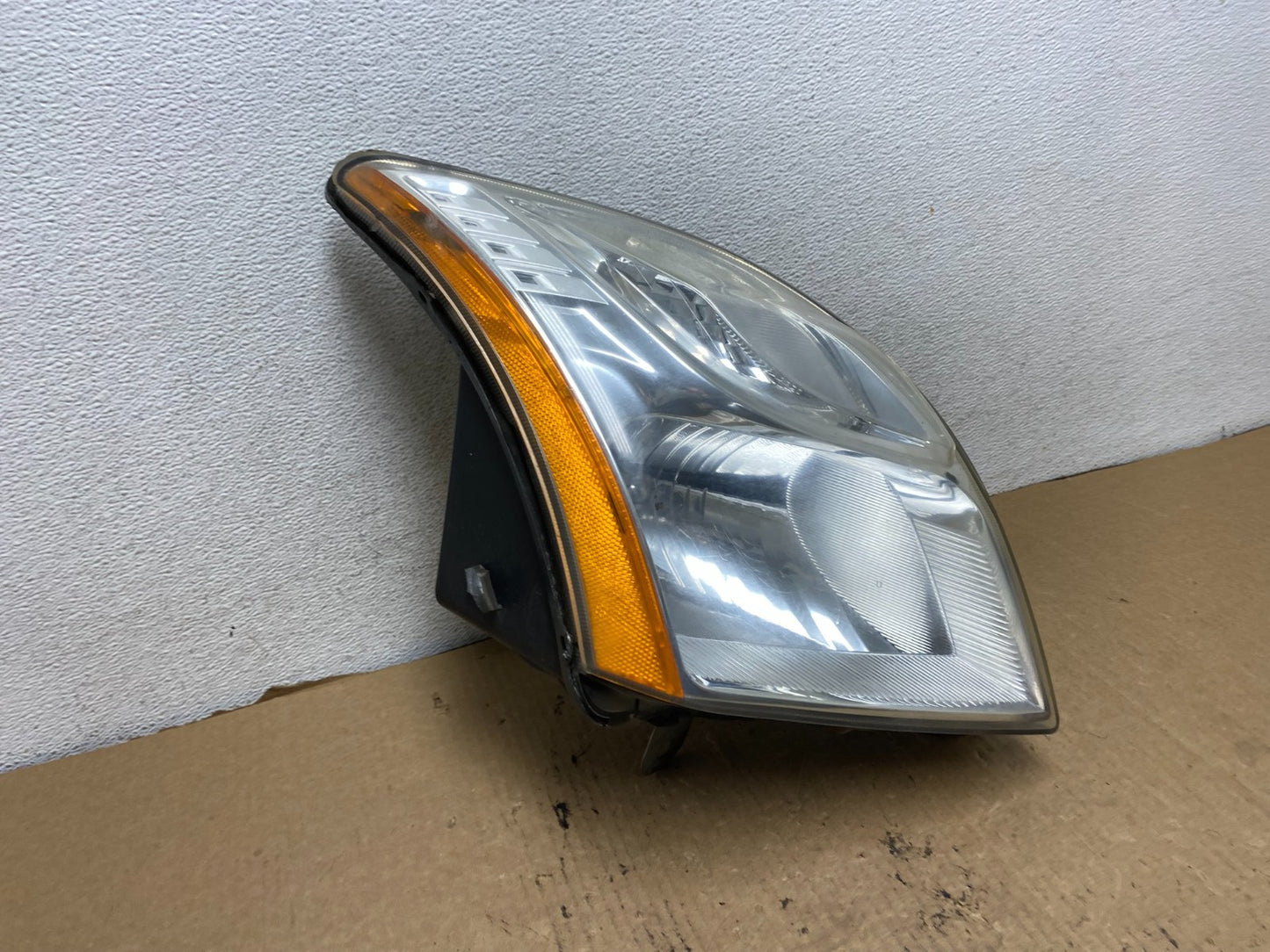 2010 2011 2012 Nissan Sentra Halogen Right Passenger RH Side Headlight AG2202 DW2