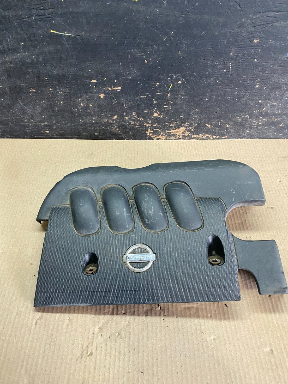2007 to 2012 Nissan Versa Engine Motor Cover u7307 DG0