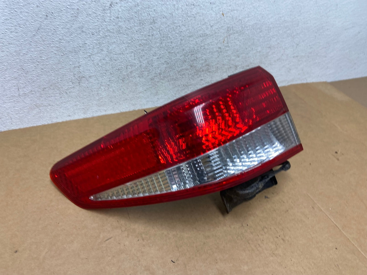2003 to 2004 Honda Accord Sedan Left Driver Lh Side Tail light AE2929 LK2