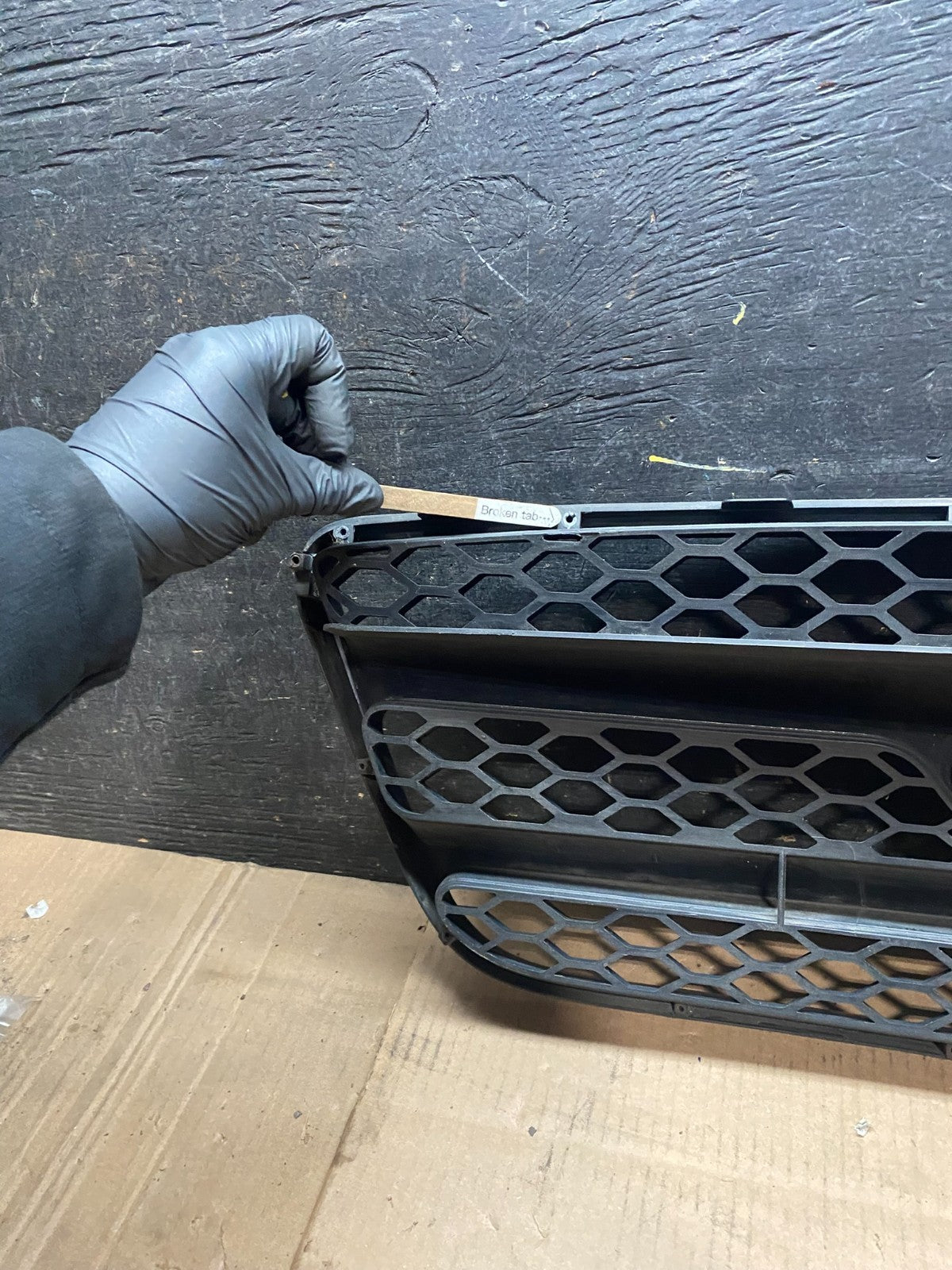 2007 to 2009 Hyundai Santa Fe Front Upper Grill Grille OEM W2485 DG8