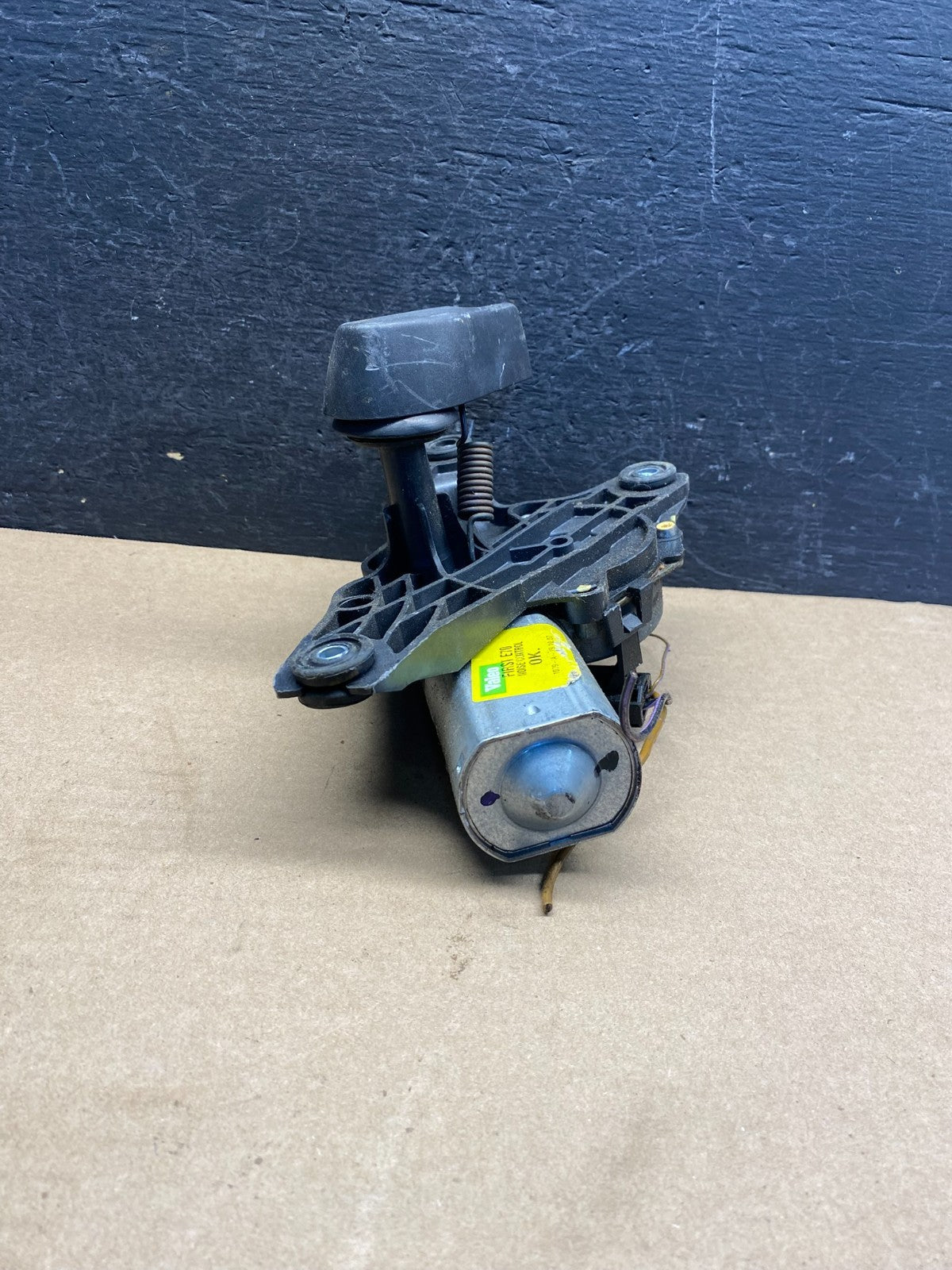 2007 to 2013 BMW X5 E70 Rear Windshield Wiper Motor AF9016 DG1