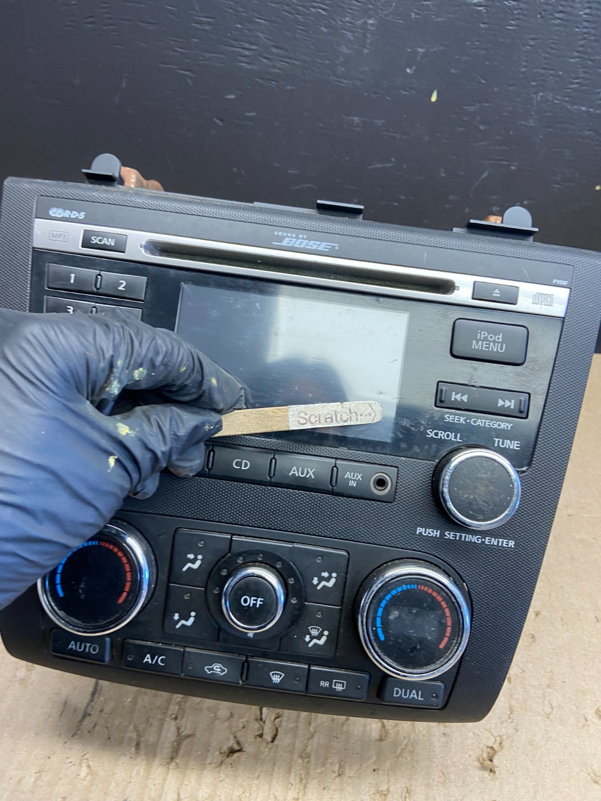 2010 to 2012 Nissan Altima Radio Cd Mp3 Player AUX Climate Control ab5744 DG1