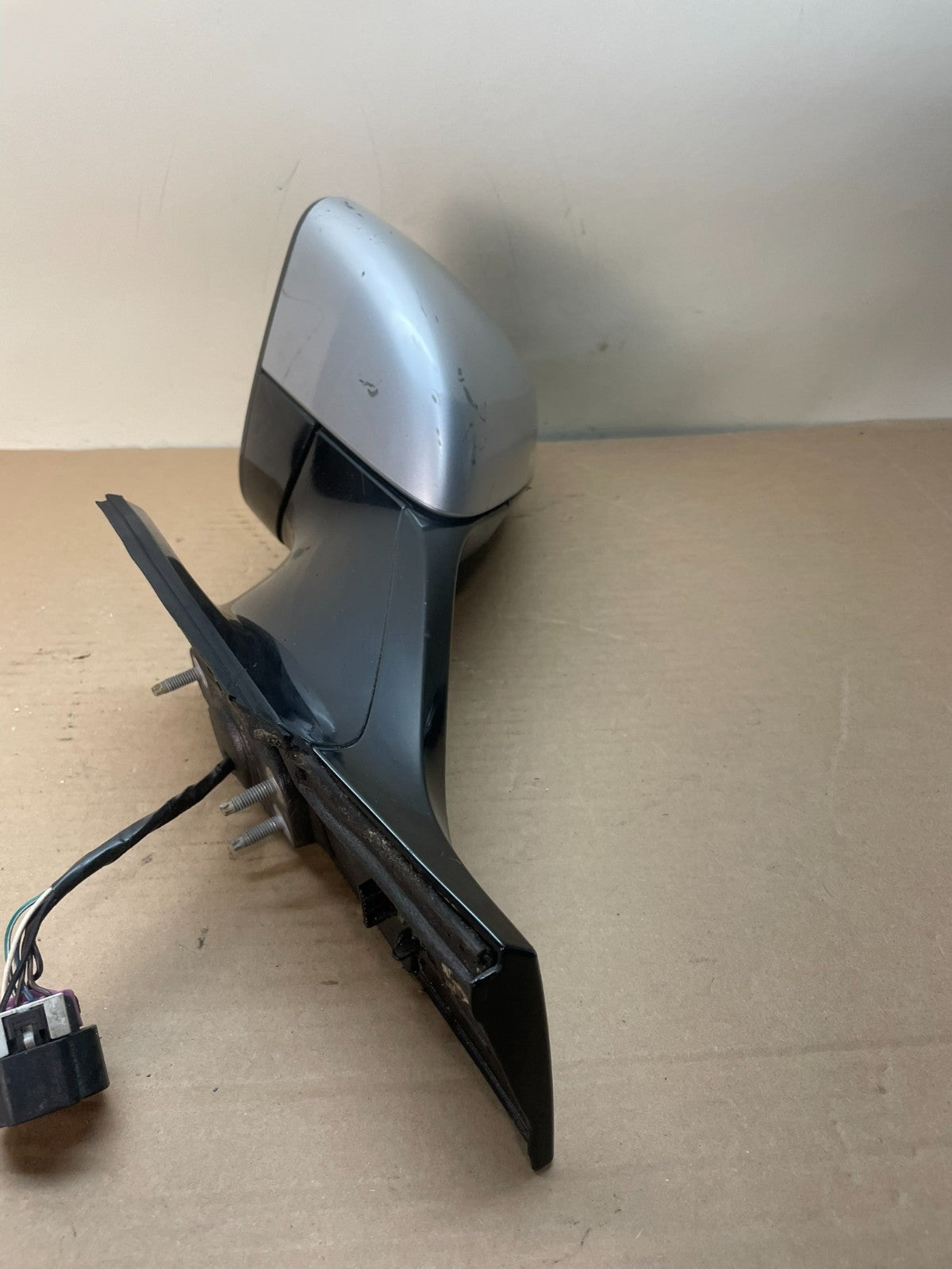 2011 to 2015 Chevrolet Volt Left Driver View Door Mirror ah8798 DG1