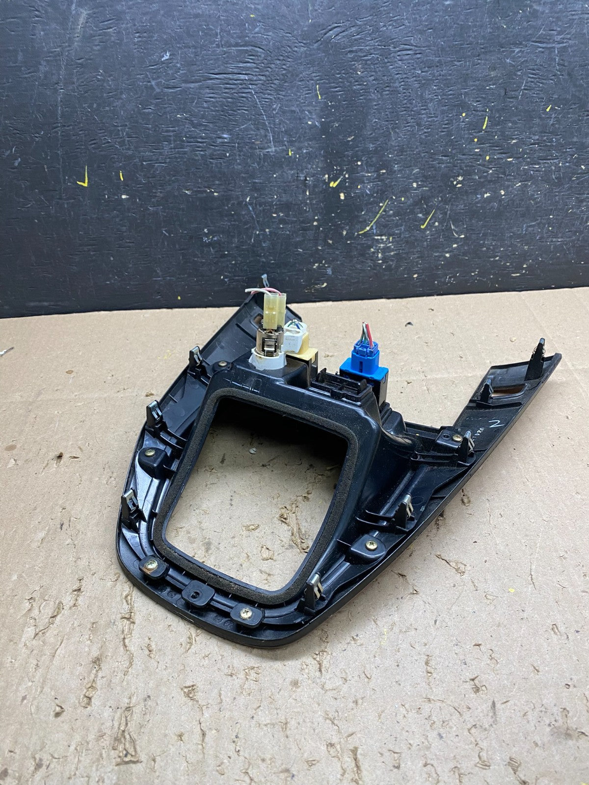 1999 to 2003 Lexus RX300 dash Console Center Shifter Floor Bezel OEM U5229 DG3