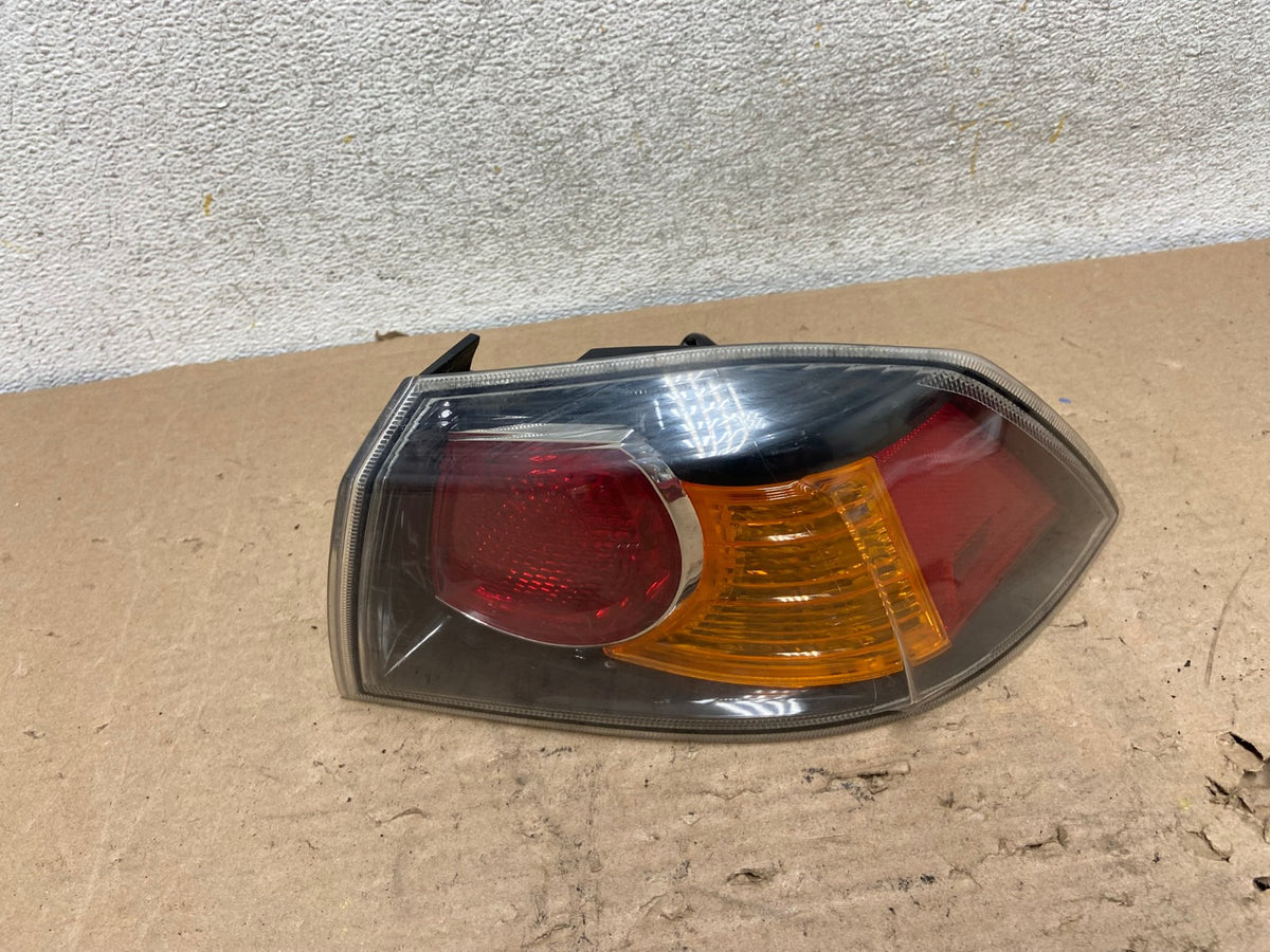 2008-2015 Mitsubishi Lancer Evo 10 X Right Passenger RH Tail Light AI1056 LK0