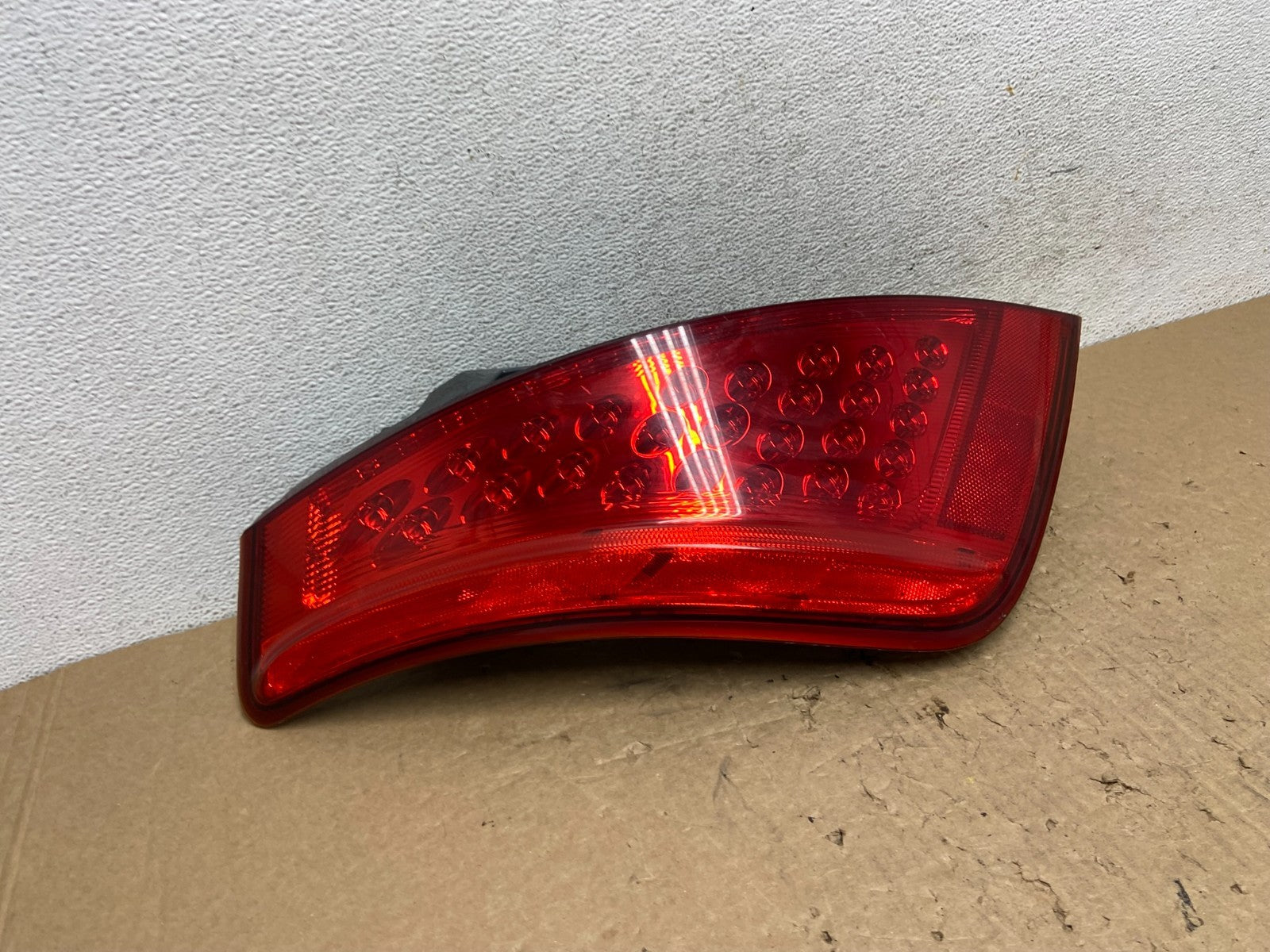 2006 2007 Nissan Murano Left Driver LH Side Tail Light AF8106 DW2