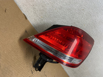 2005-2010 Toyota Avalon Right Passenger Side Tail Light AH4228 LK0