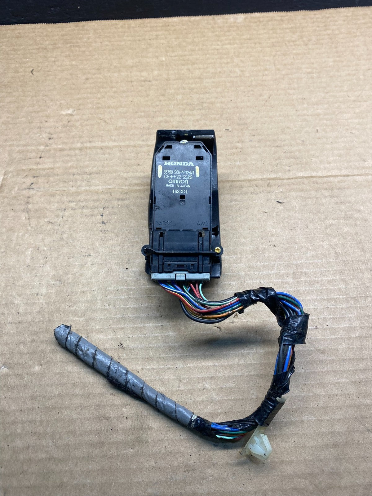 2002 to 2006 Acura RSX Left Driver Power Window Master Switch AF7775 DG3