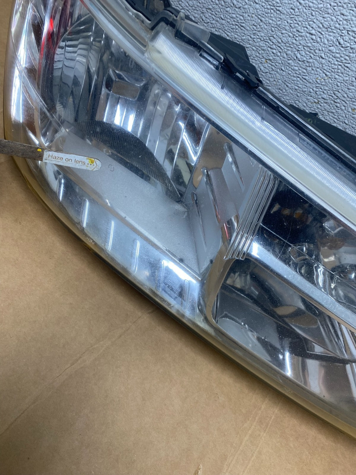 2009 to 2017 Dodge Journey Headlights Left+Right Set Halogen T1138 DW7