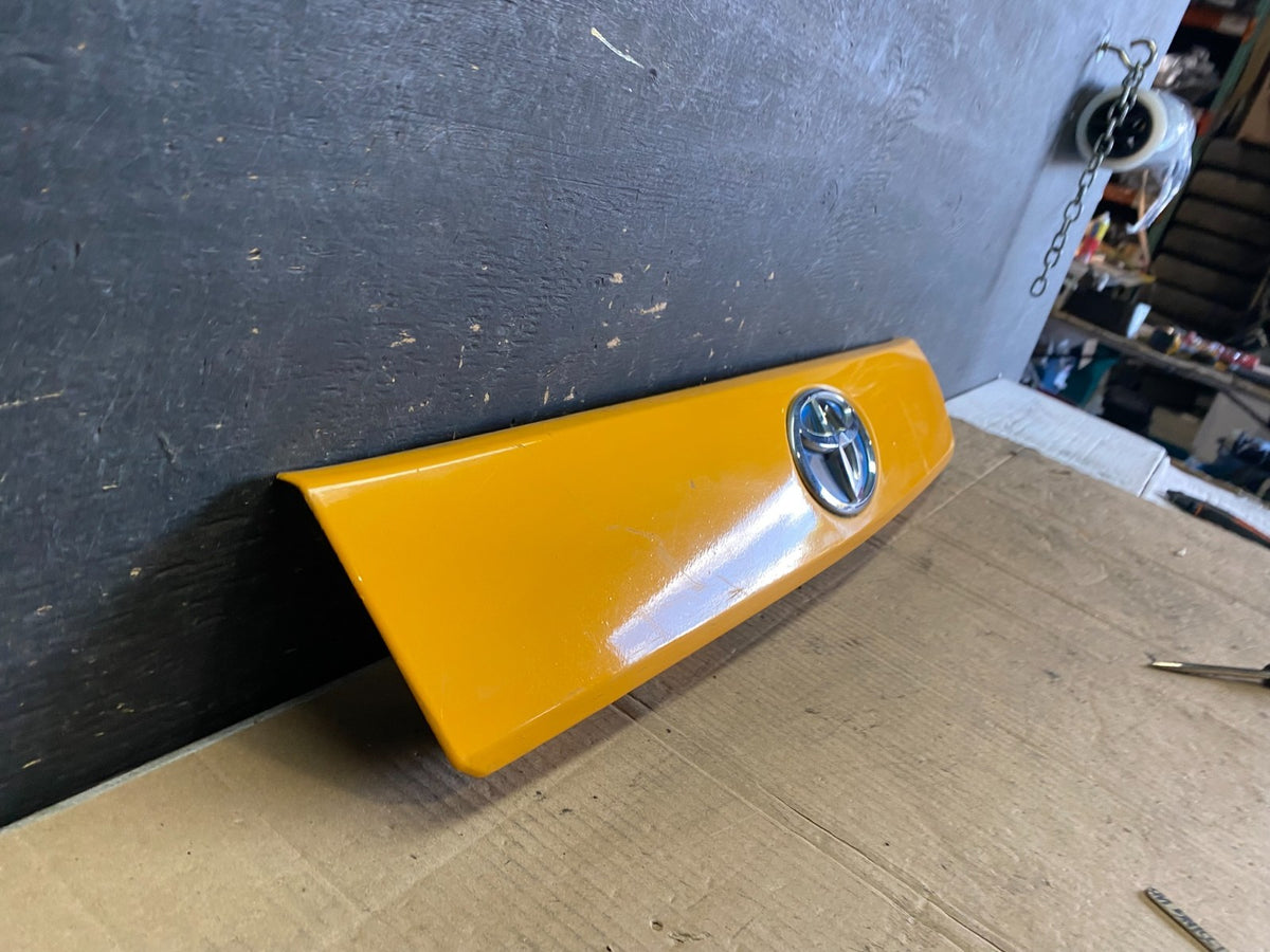 2012 2013 2014 Toyota Prius V Trunk Lid Liftgate Garnish Trim Panel T4016 DG2
