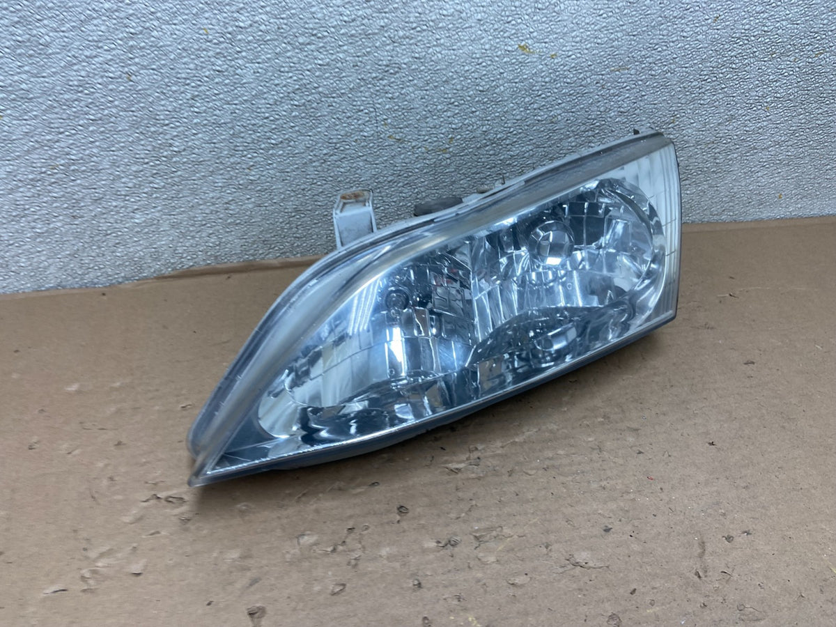 1997-2001 Lexus Es300 Left Driver Side Headlight Halogen AB0144 DW2