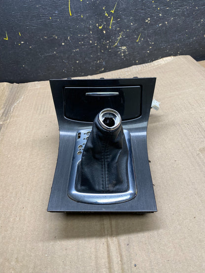 2011 to 2019 Infiniti M37 M56 Dash Center Console Storage Shifter Floor X2038 DG0