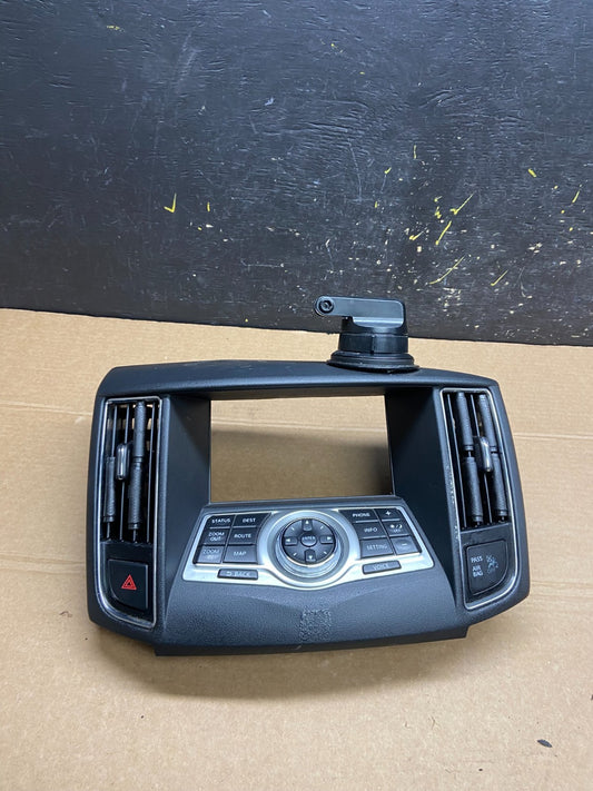 2011 2012 2013 Nissan Maxima Radio Audio Panel Control Bezel Trim  W6423 DG0
