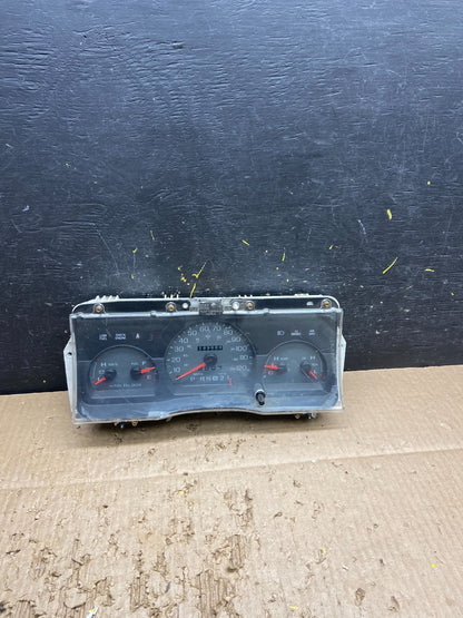 1998 to 2005 Mercury Marquis Speedometer Cluster Gauge Oem v7765 DG0