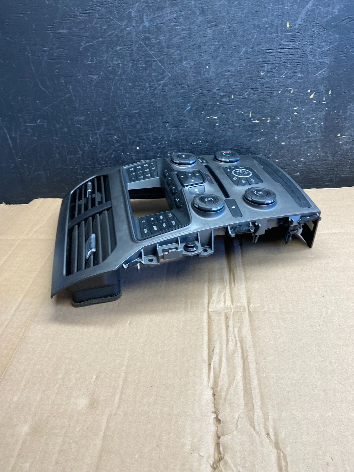 2014 2015 Ford Explorer Radio Climate Control Trim Bezel Panel ai5952 DG1