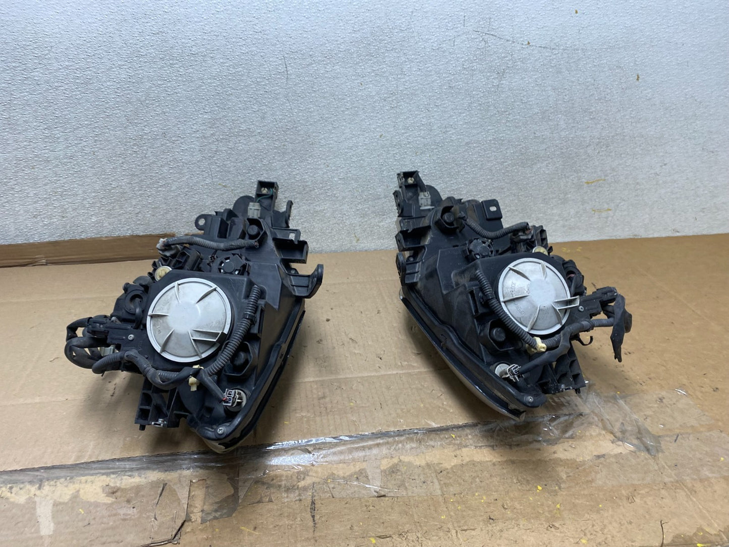 Xenon 2011 2012 2013 2014 Nissan Murano Headlights Left+Right U6694 DW12