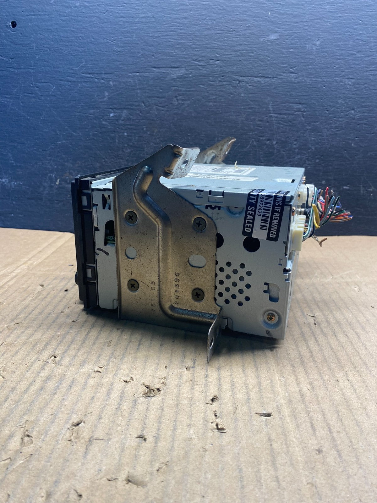2005 to 2007 Nissan Xterra AM FM CD Player Radio Receiver AD1729 DG1
