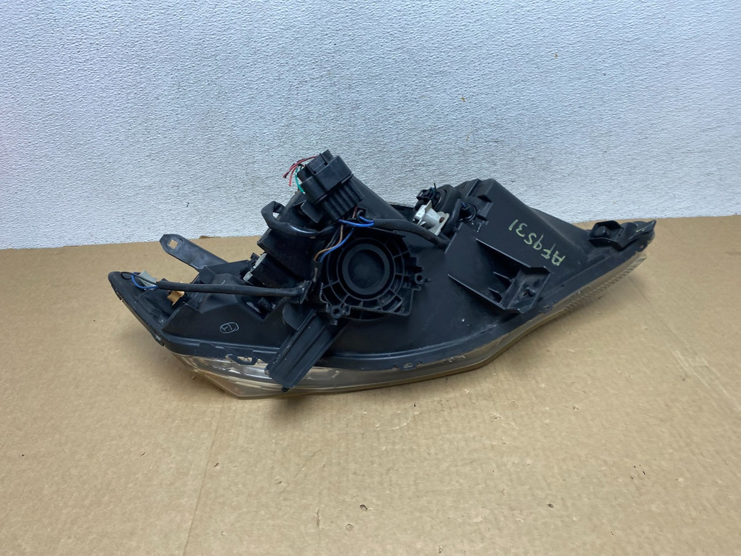 Halogen 2007-2009 Mitsubishi Outlander Left Driver LH Headlight AF9531 DW7